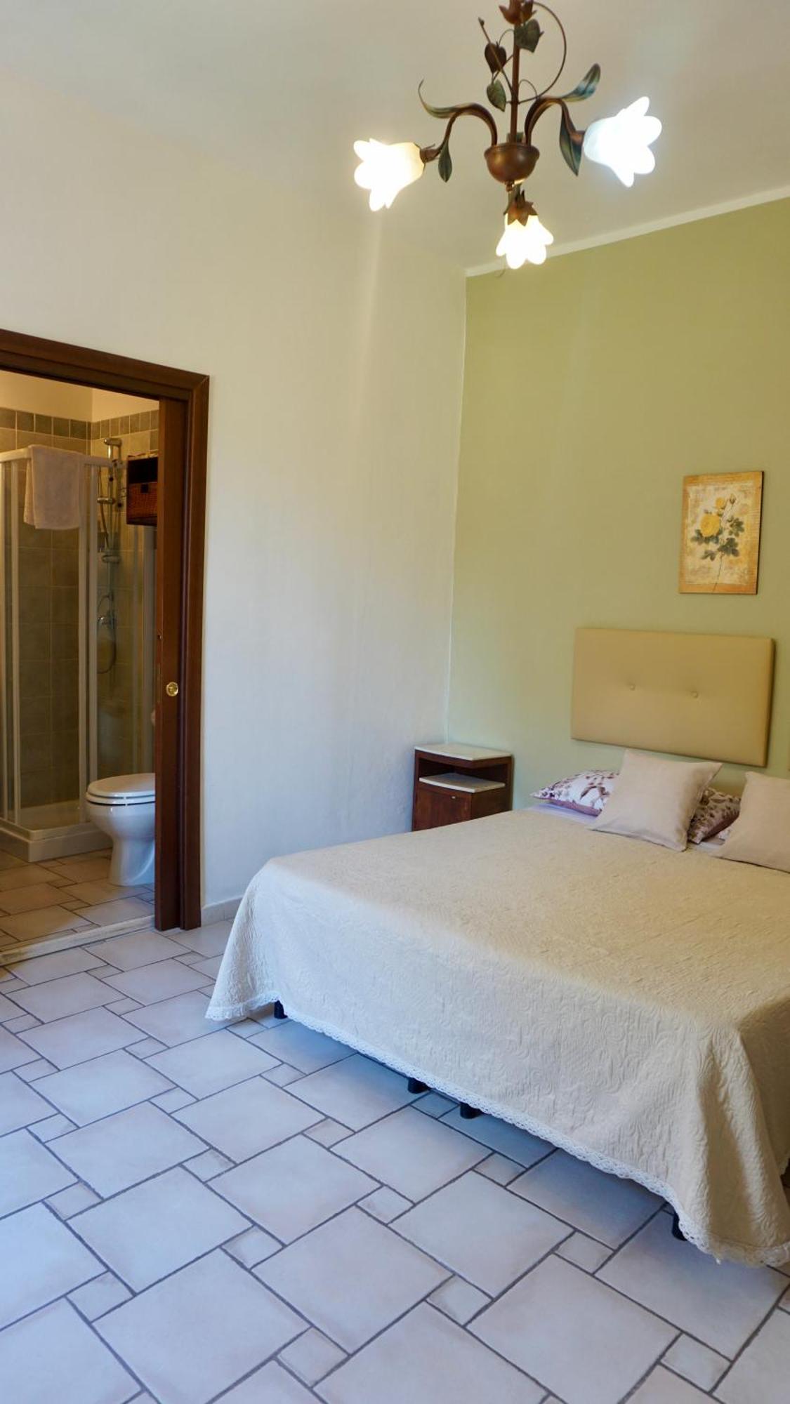 B&B Del Viale Bacu Abis エクステリア 写真