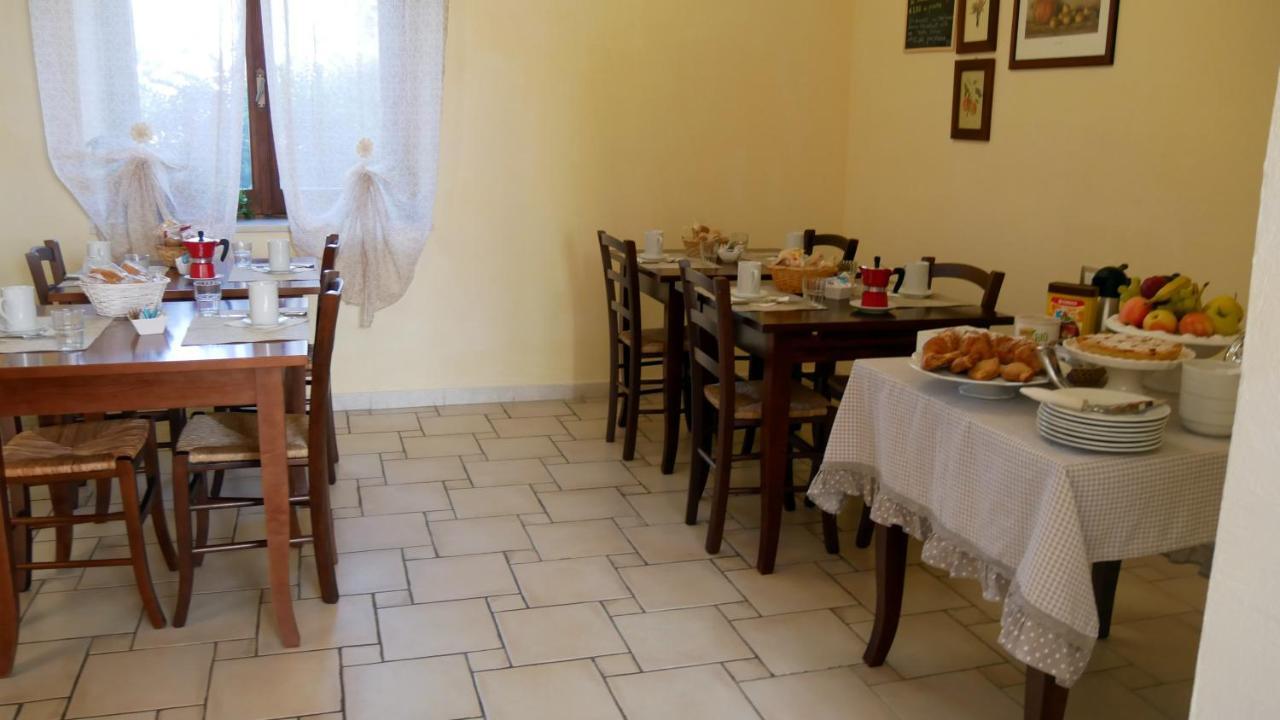B&B Del Viale Bacu Abis エクステリア 写真